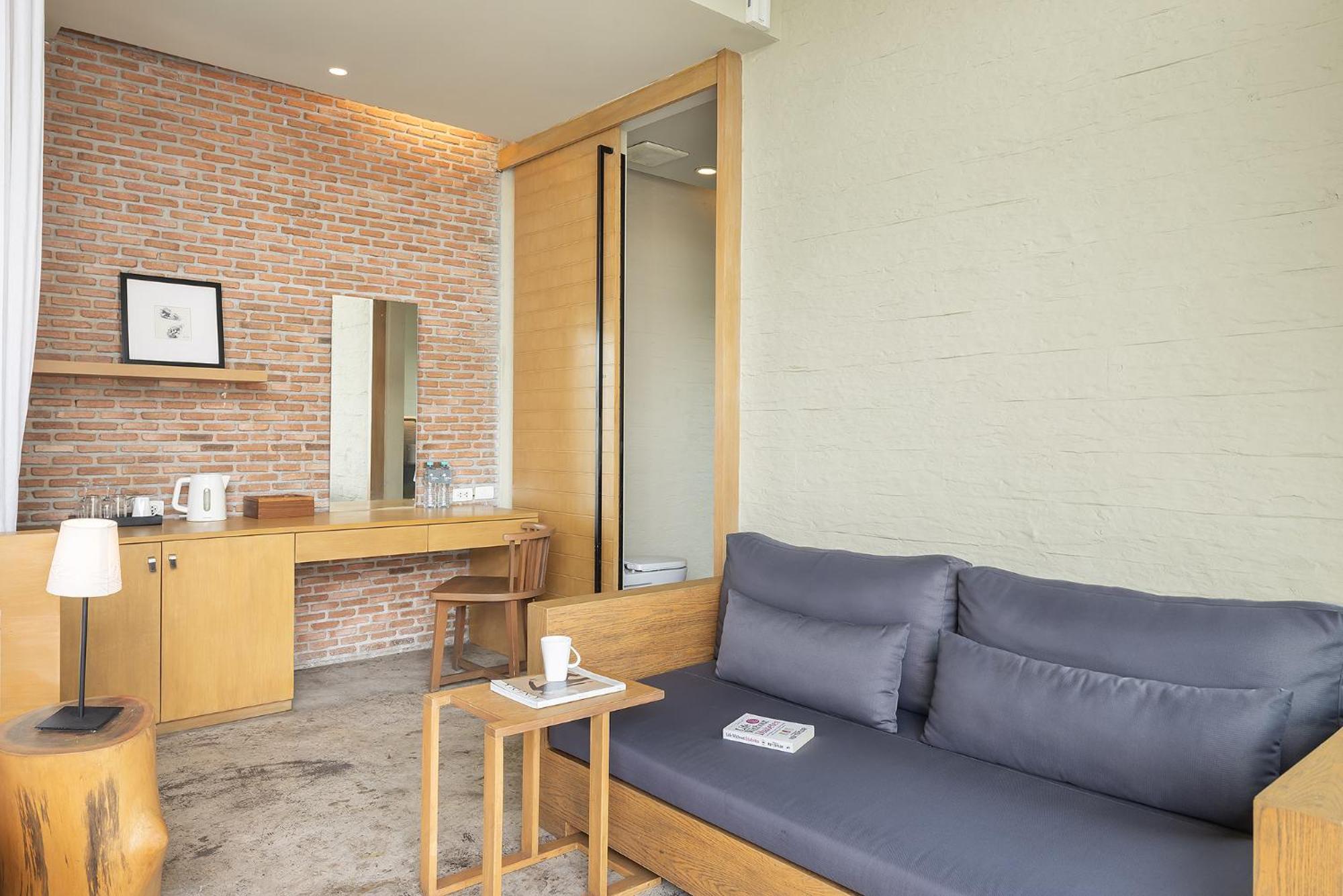 Sea Two Pool Villa Resort Pattaya Джомтиен Бийч Екстериор снимка
