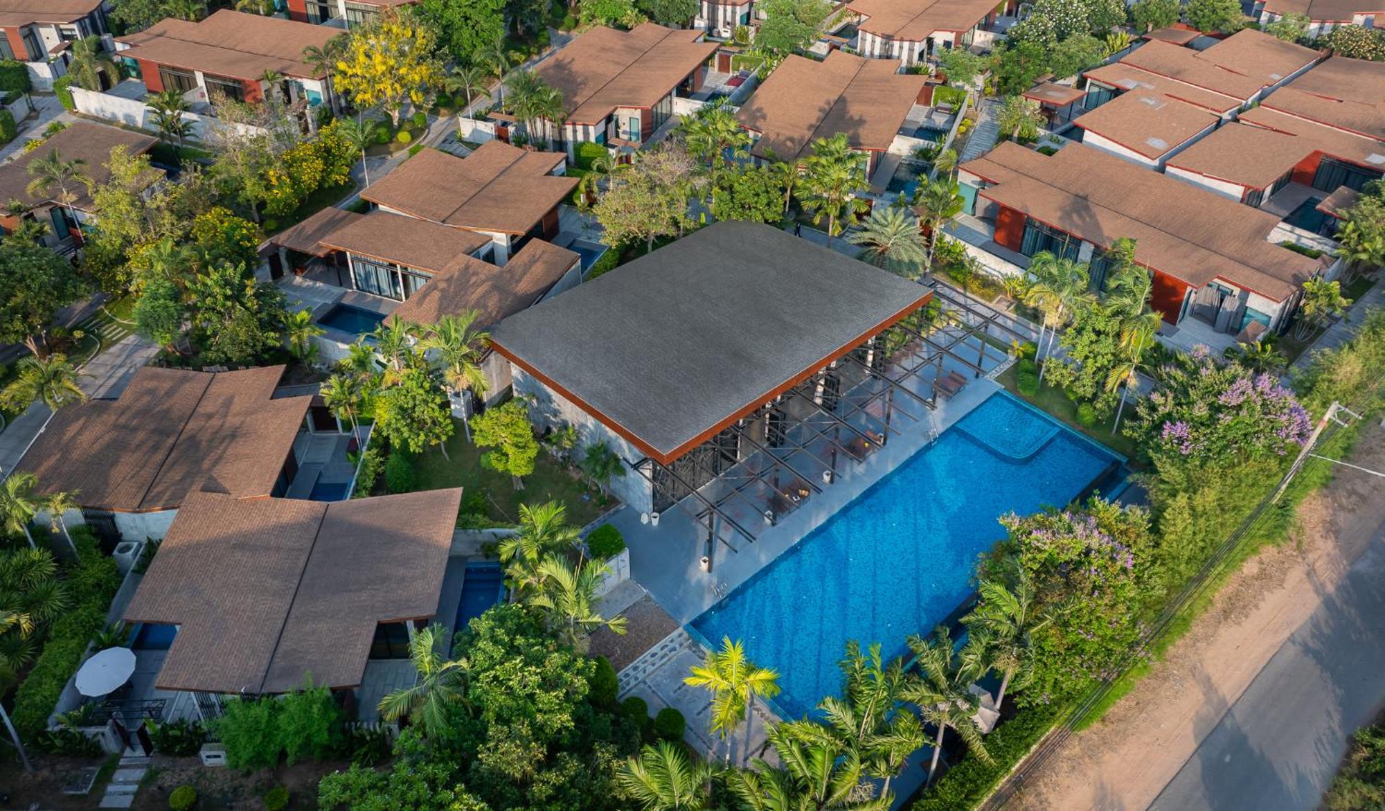 Sea Two Pool Villa Resort Pattaya Джомтиен Бийч Екстериор снимка